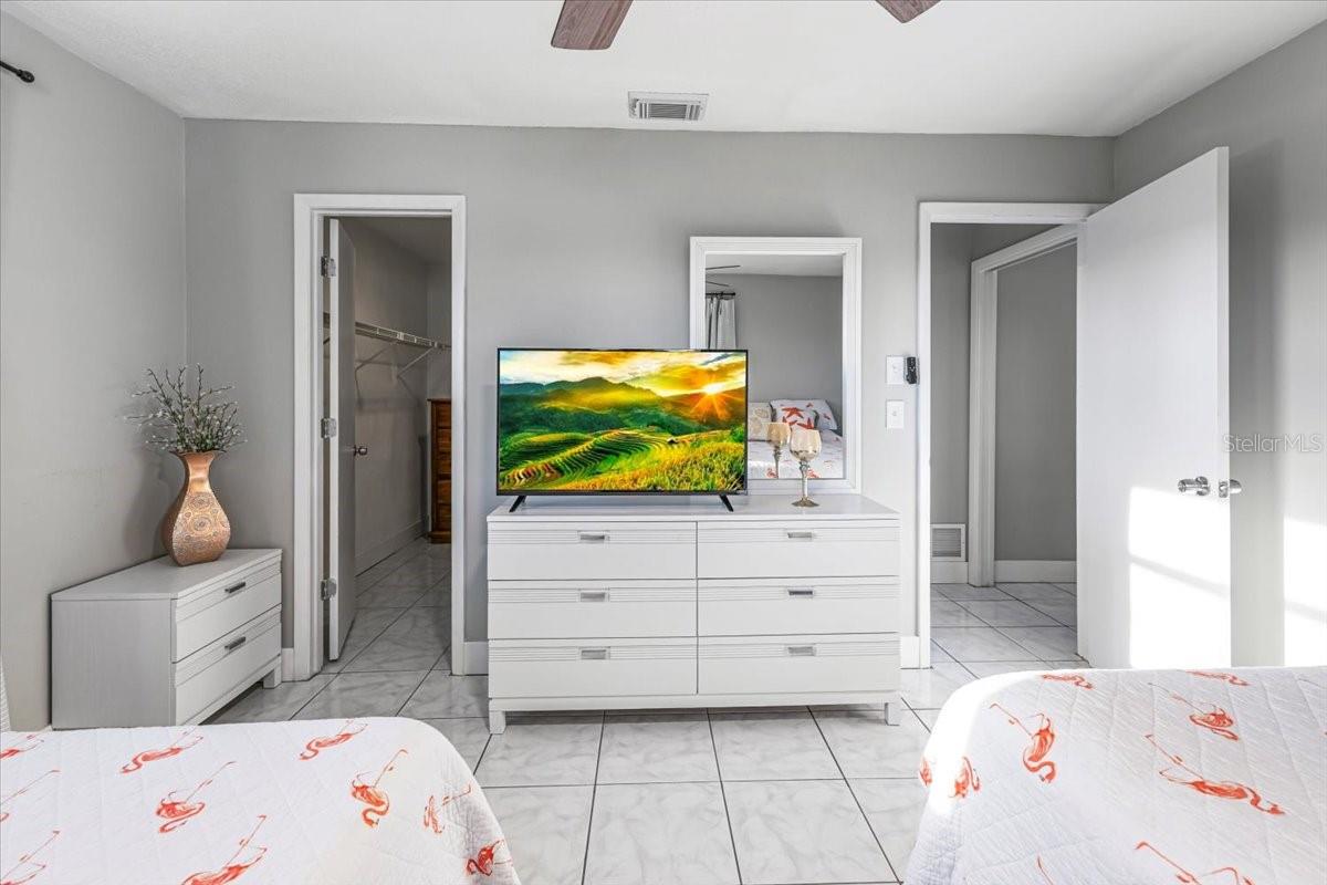 GROVE CITY TERRACE - Residential