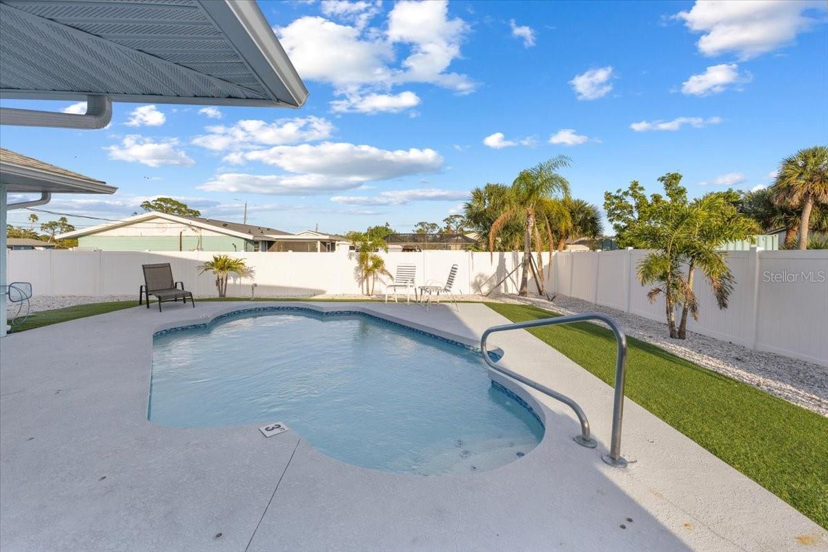 GROVE CITY TERRACE - Residential