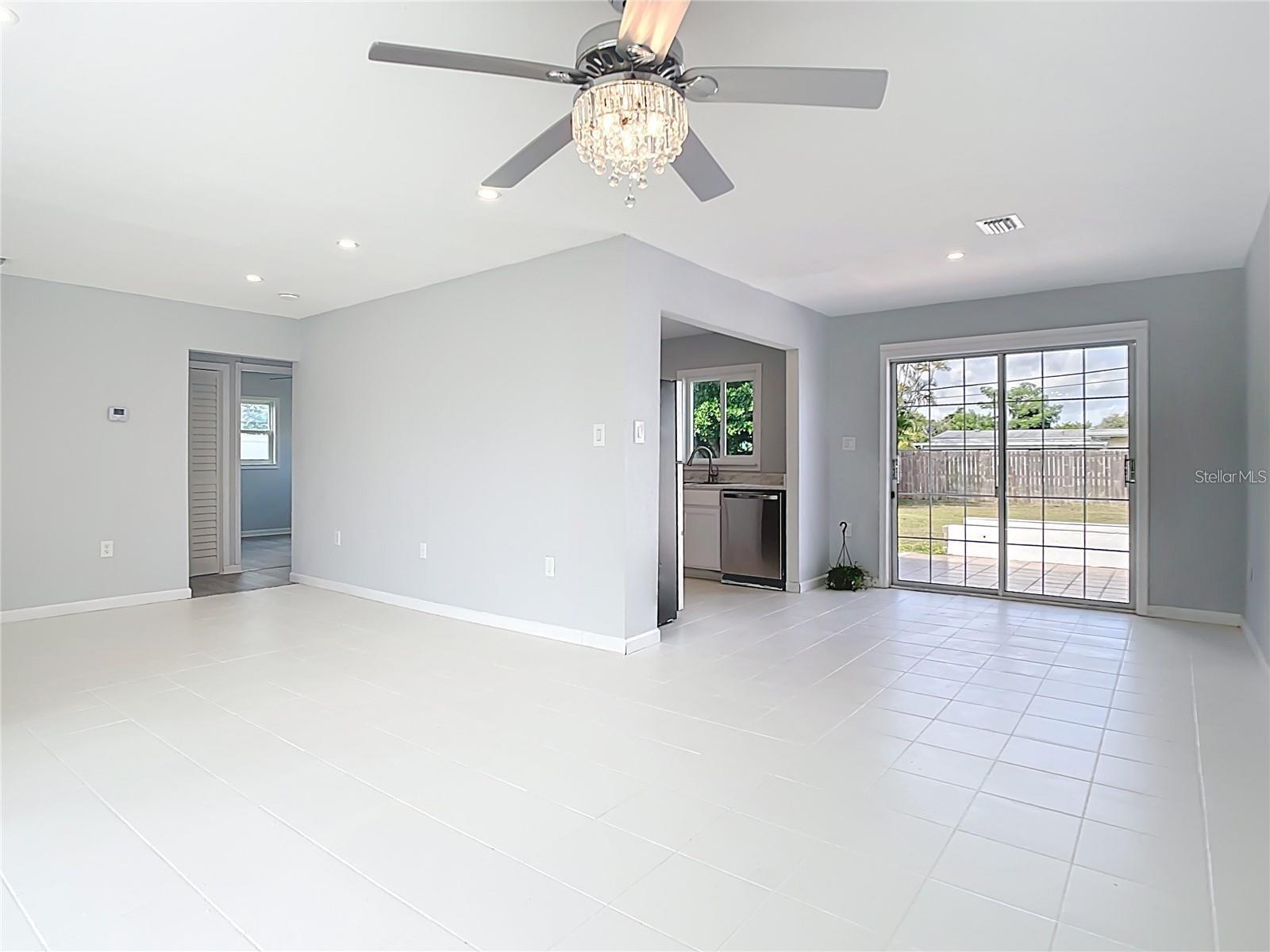 PORT CHARLOTTE SEC 005 - Residential Lease