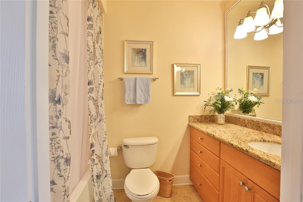 SAVANNAH PRESERVE AT UNIVERSITY PLACE - Residential