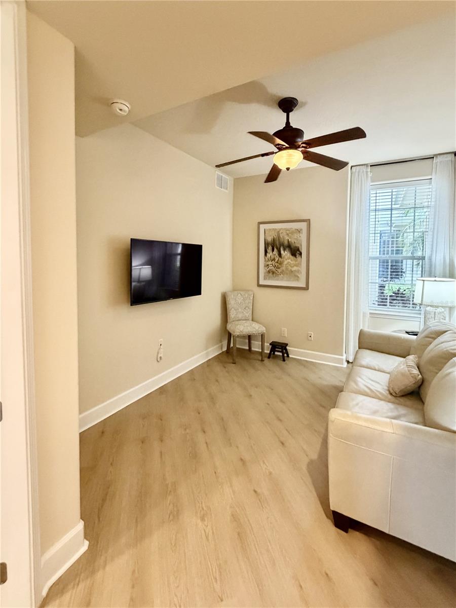 SAVANNAH PRESERVE AT UNIVERSITY PLACE - Residential