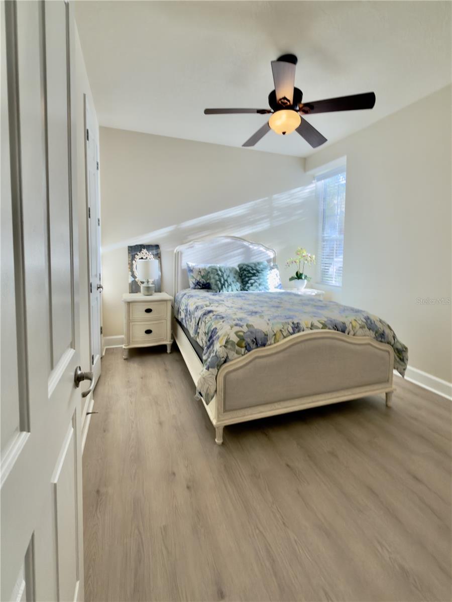 SAVANNAH PRESERVE AT UNIVERSITY PLACE - Residential