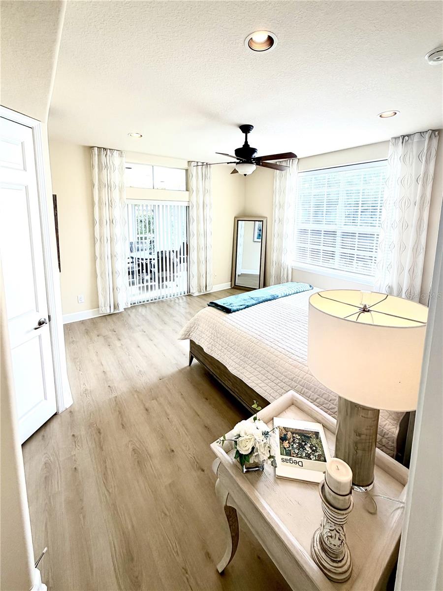 SAVANNAH PRESERVE AT UNIVERSITY PLACE - Residential