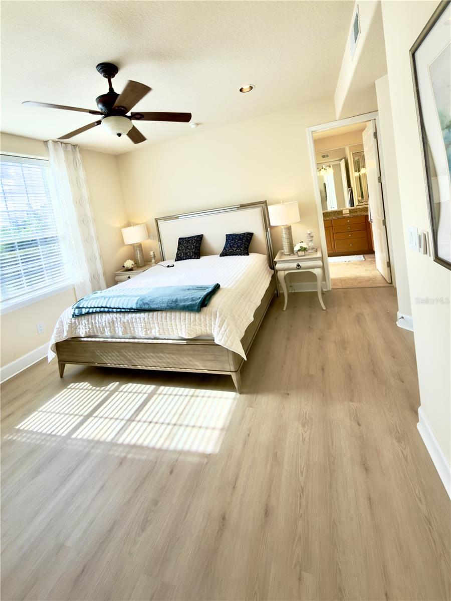SAVANNAH PRESERVE AT UNIVERSITY PLACE - Residential