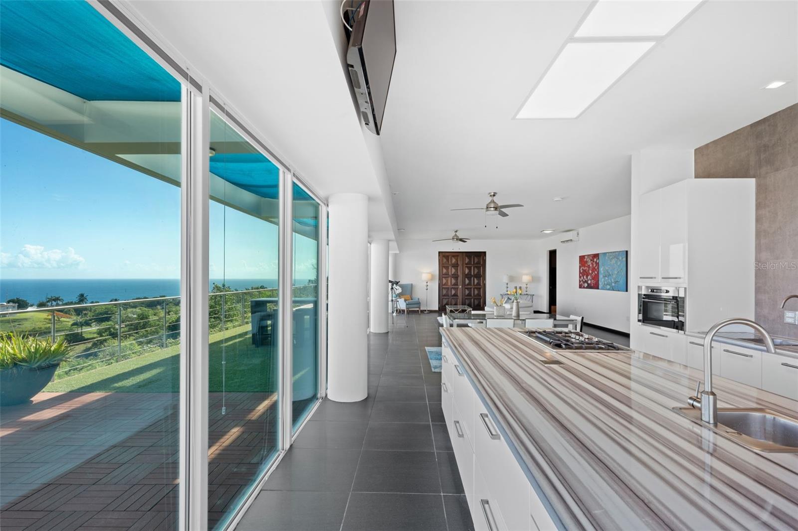 SAN JOSE HILLS - Residential