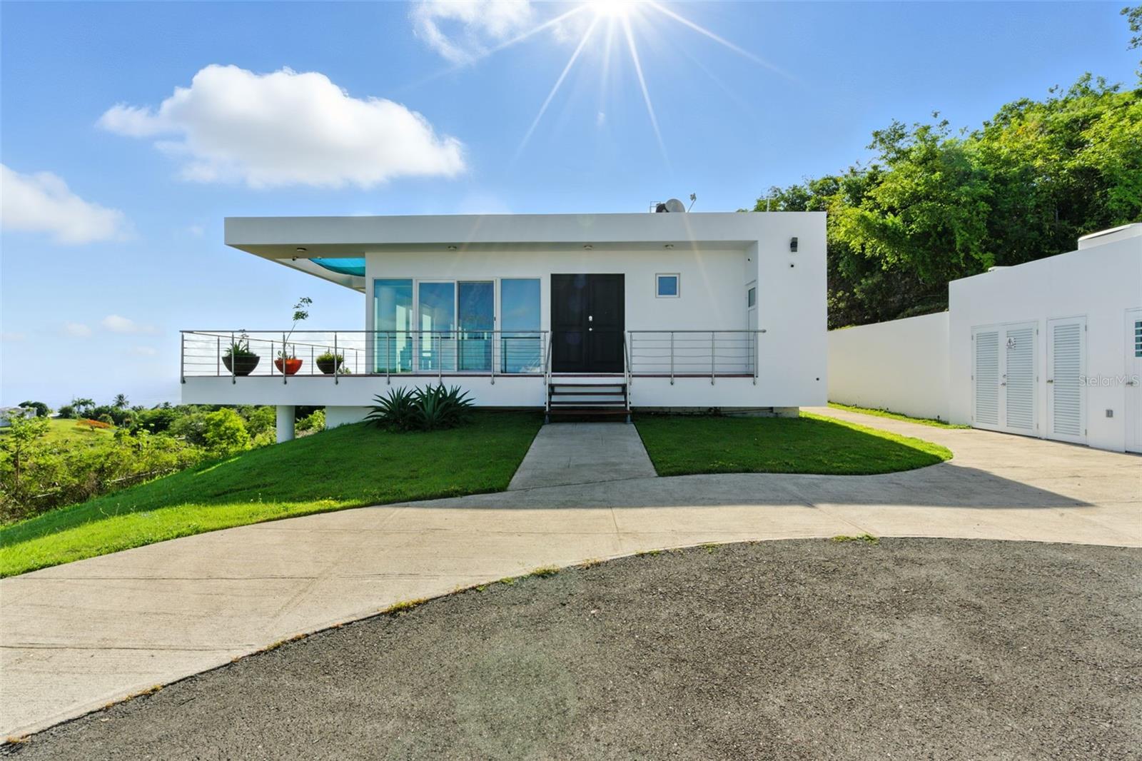 SAN JOSE HILLS - Residential