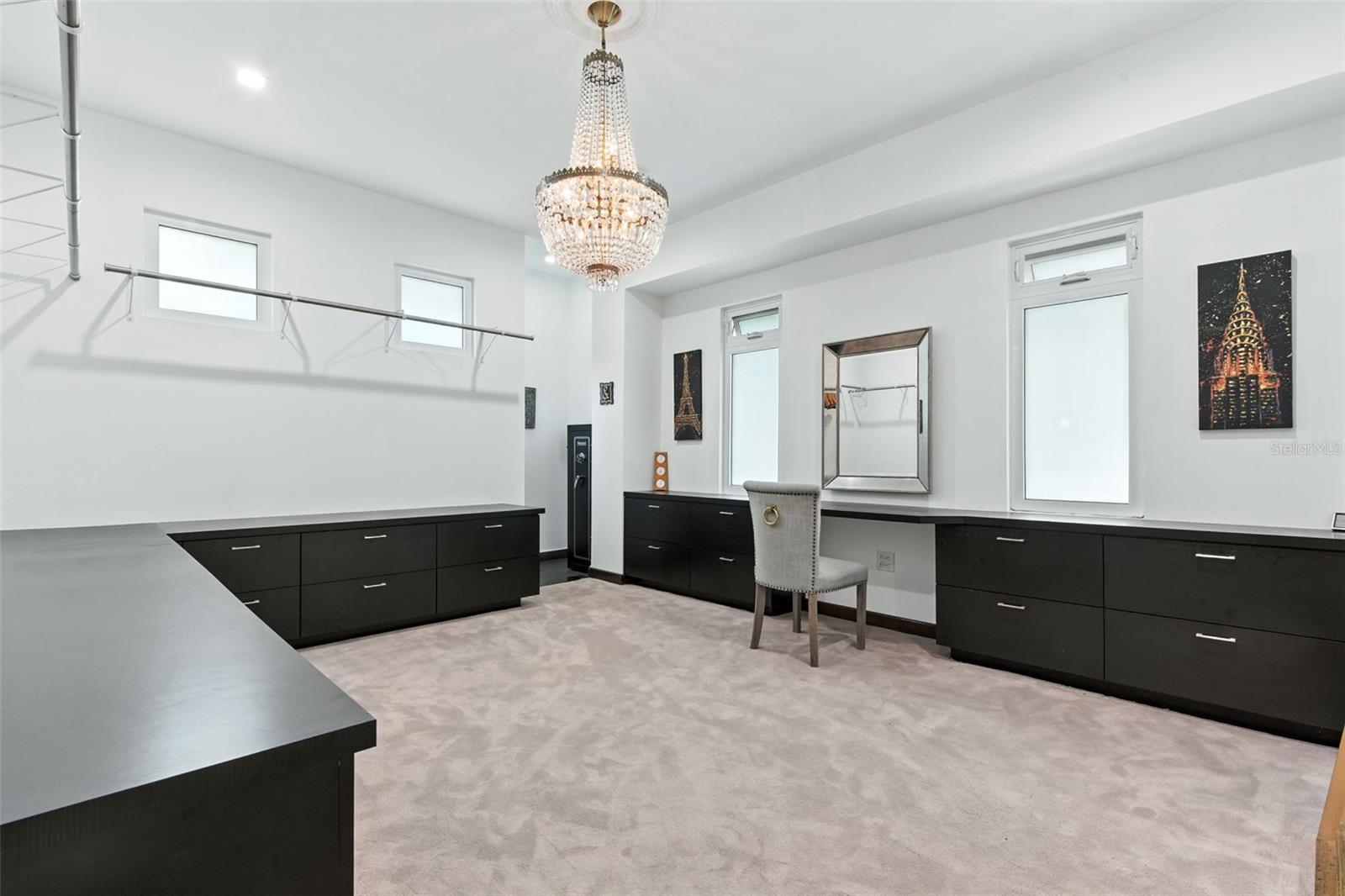 SAN JOSE HILLS - Residential