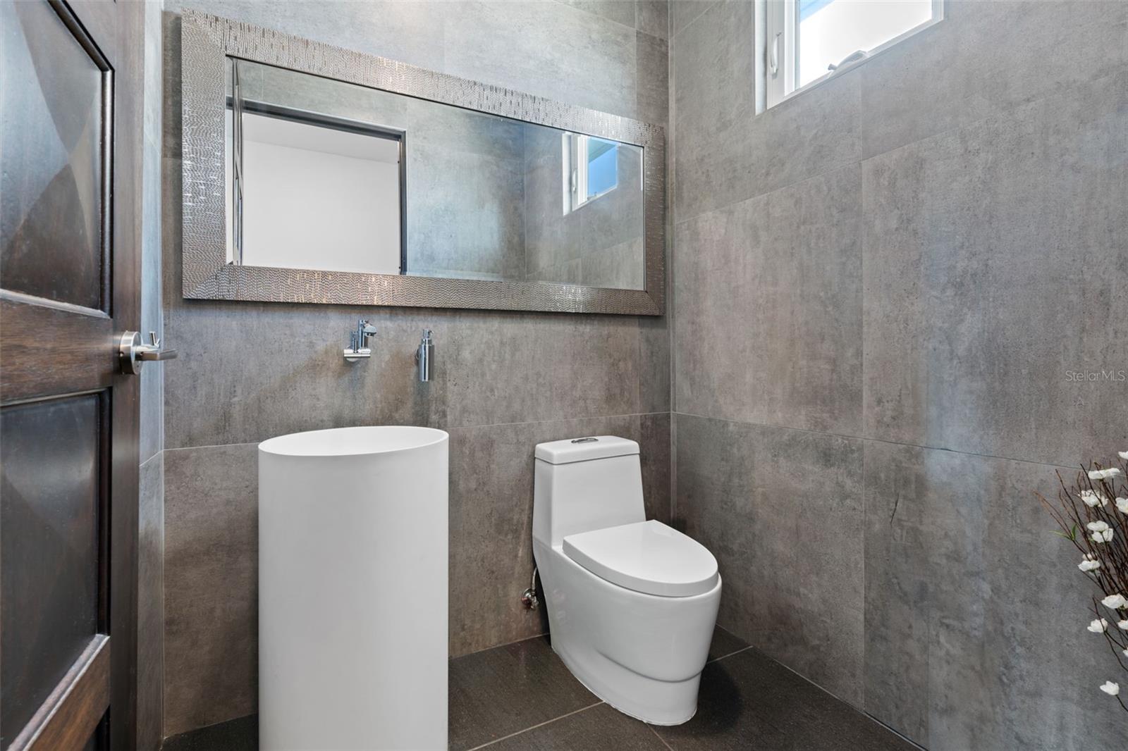 SAN JOSE HILLS - Residential