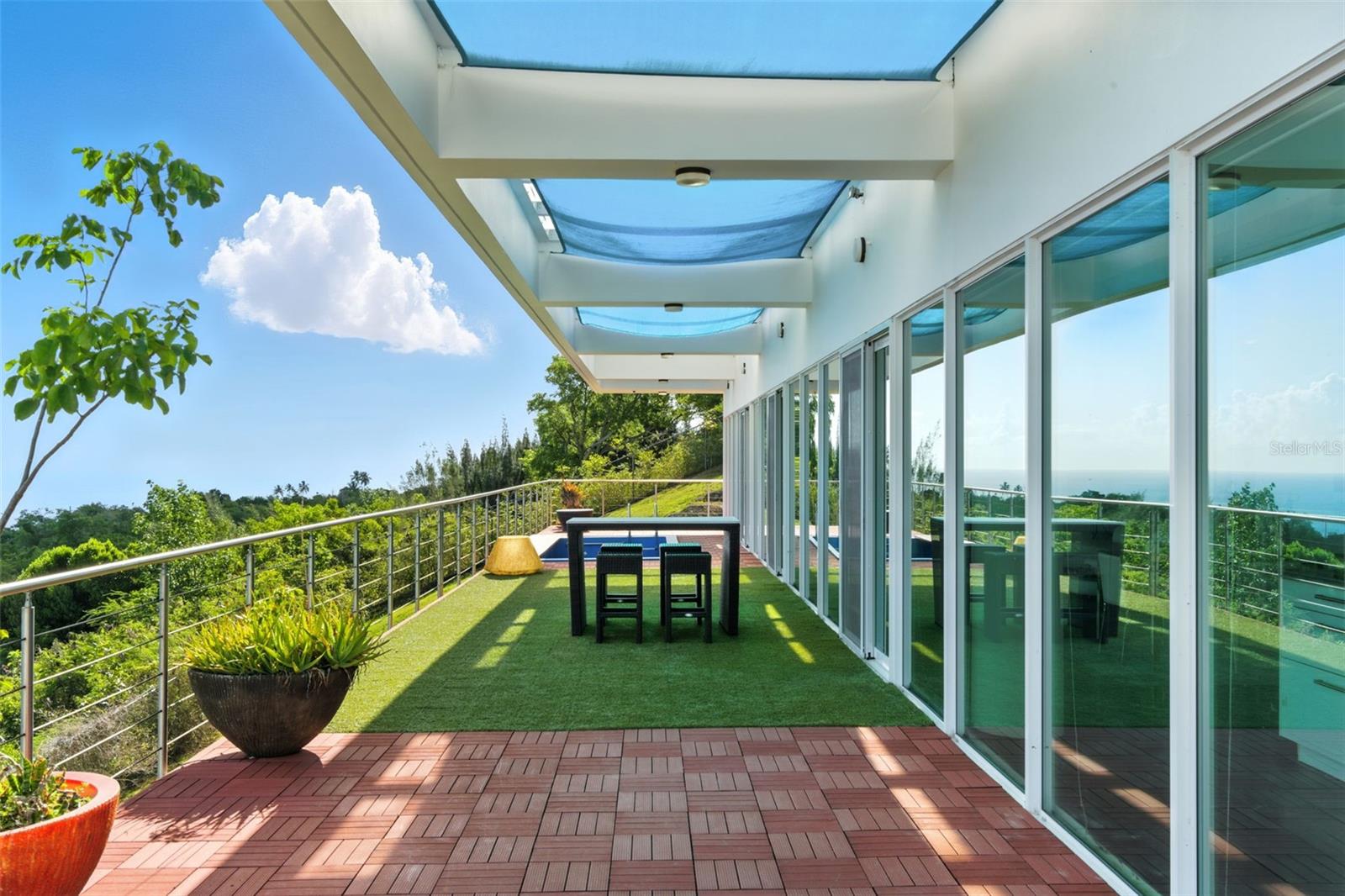 SAN JOSE HILLS - Residential