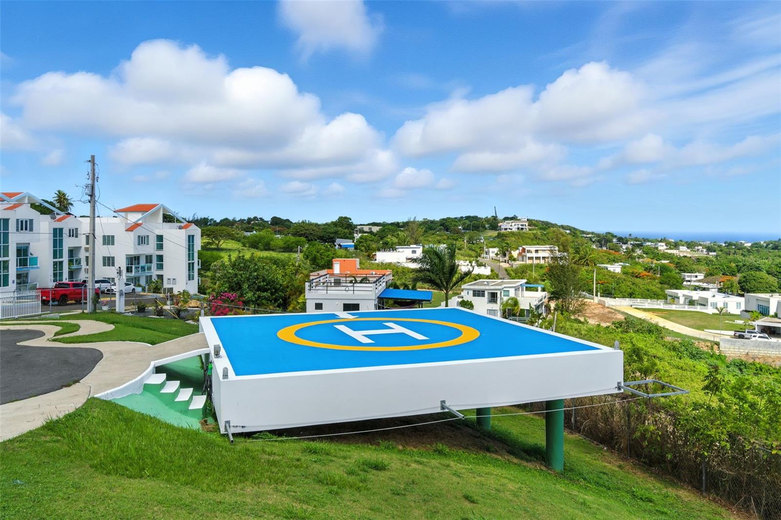 SAN JOSE HILLS - Residential