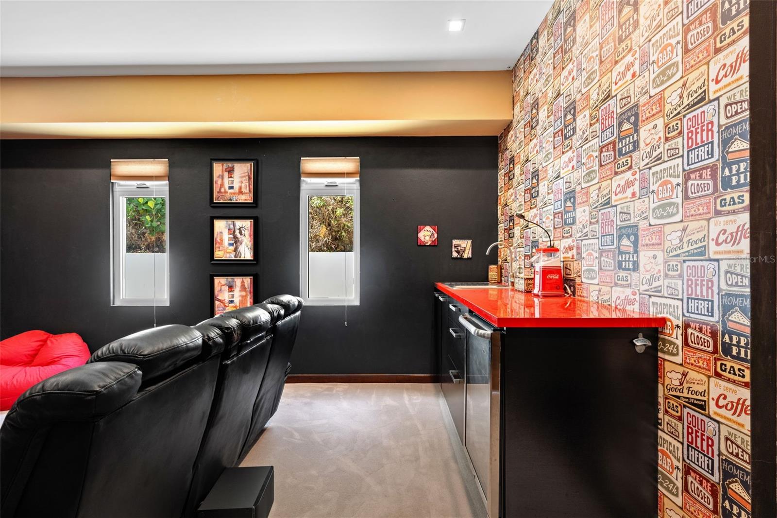 SAN JOSE HILLS - Residential