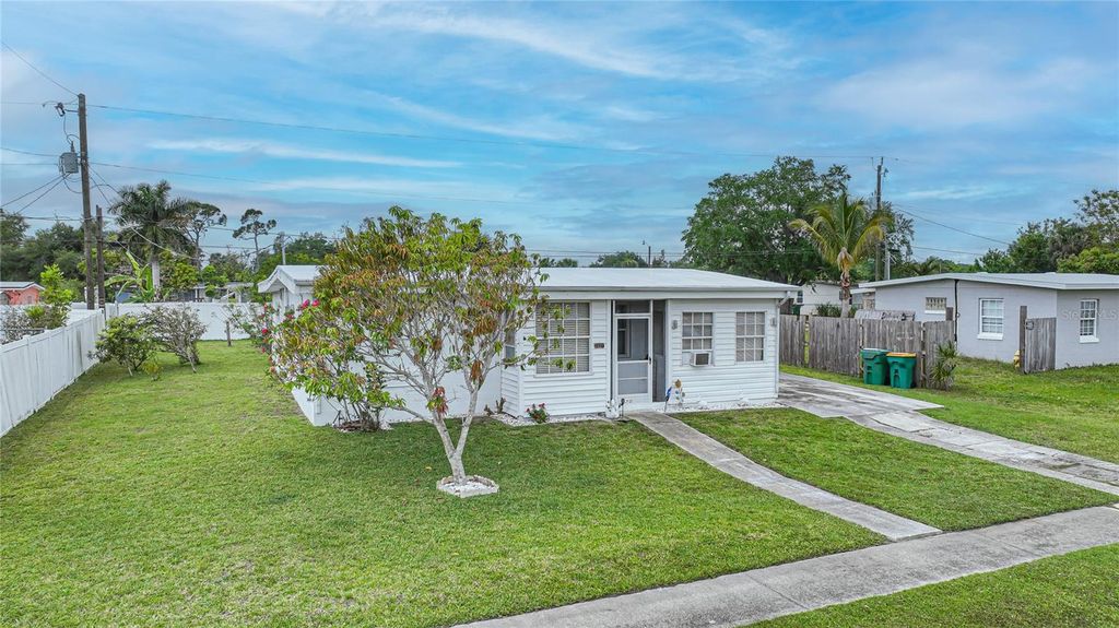 Photo of 2321 Dallas Street, Port Charlotte, FL 33952 (MLS # C7509357)