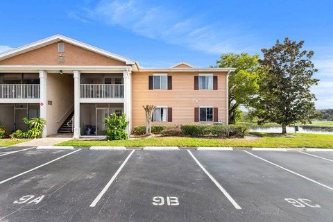 Photo of 185 Pearl Lake Causeway #214, Altamonte Springs, FL 32714 (MLS # S5142342)