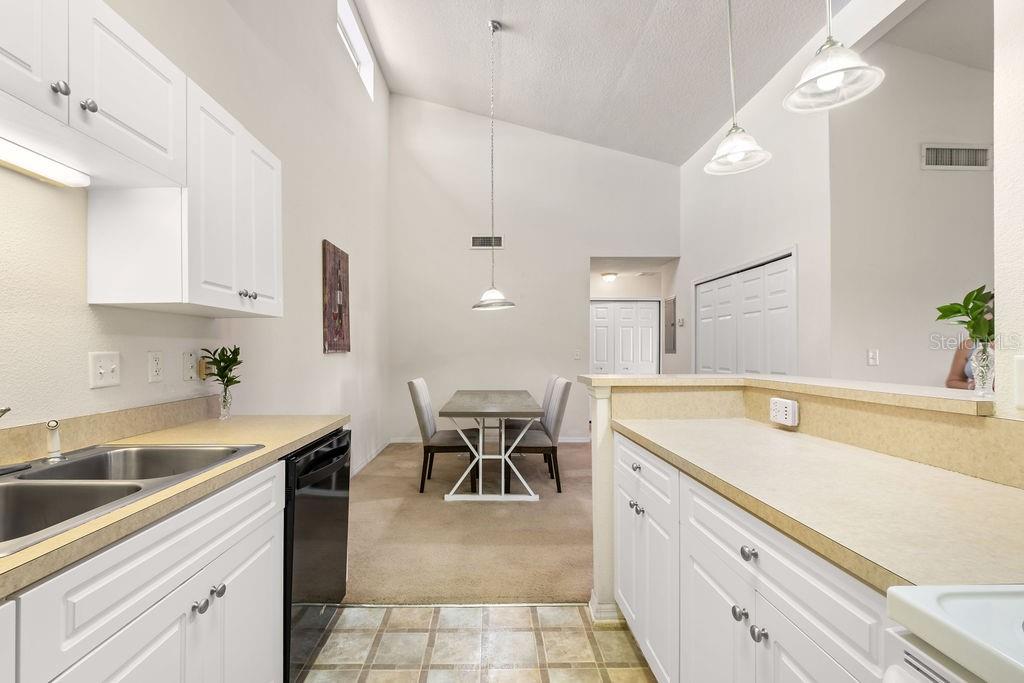 COVE AT PEARL LAKE - Residential