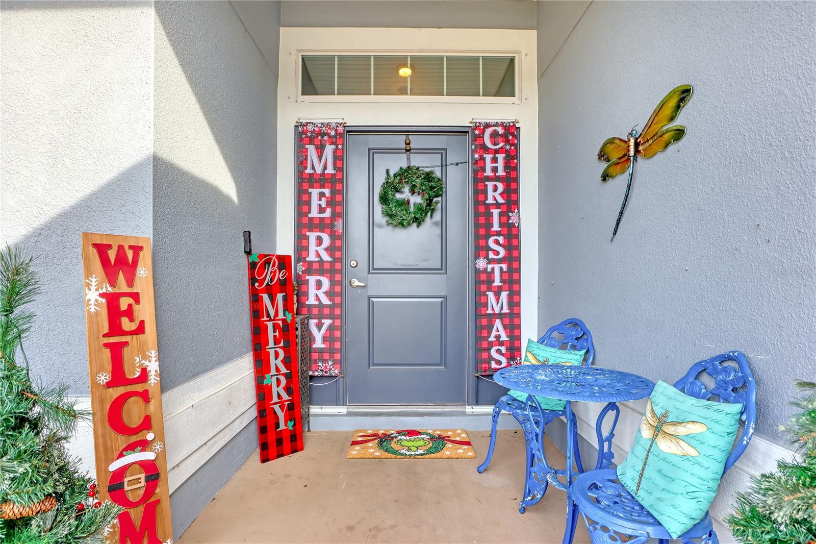 814 MOMENT STREET