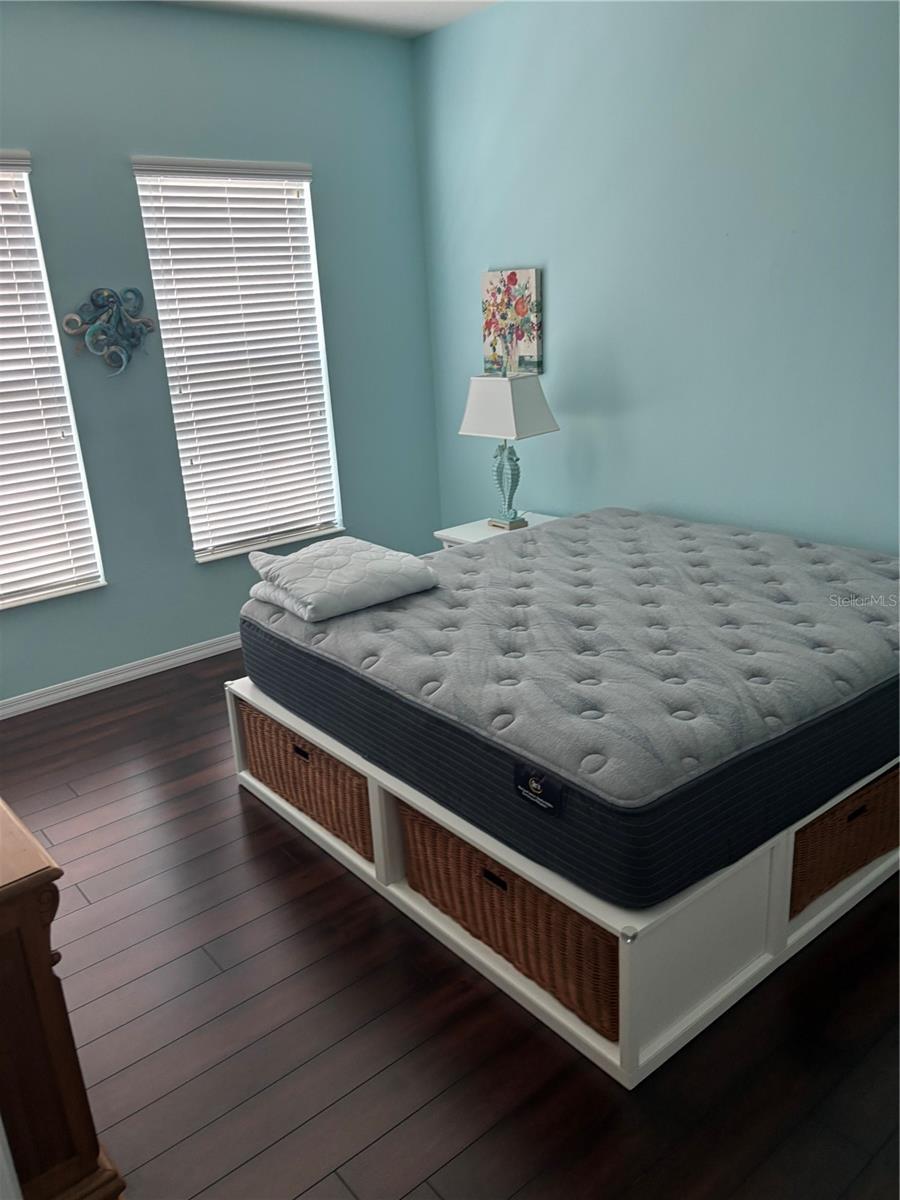 ISLES OF SARASOTA PH 1B - Residential Lease