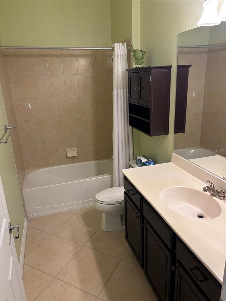 ISLES OF SARASOTA PH 1B - Residential Lease