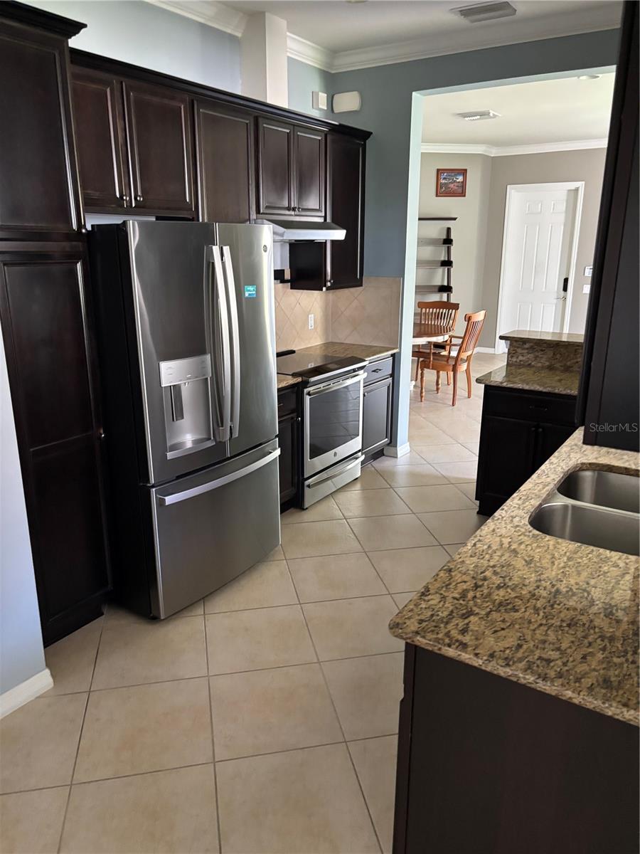 ISLES OF SARASOTA PH 1B - Residential Lease