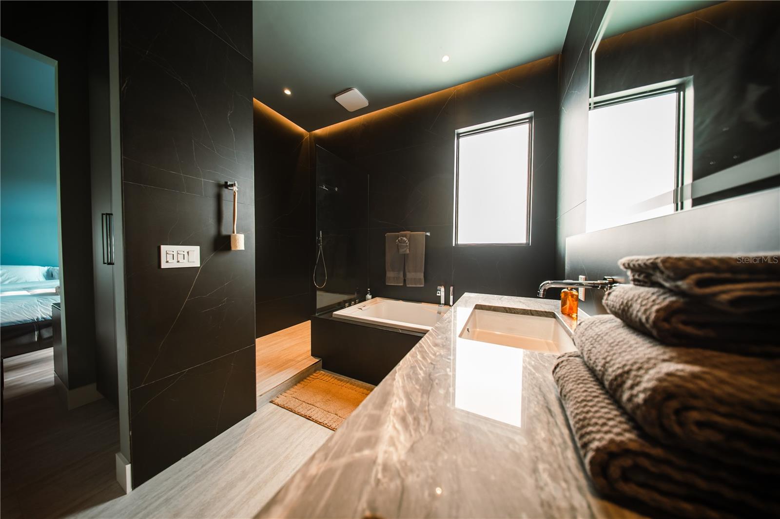 SCHINDLER SUB - Residential