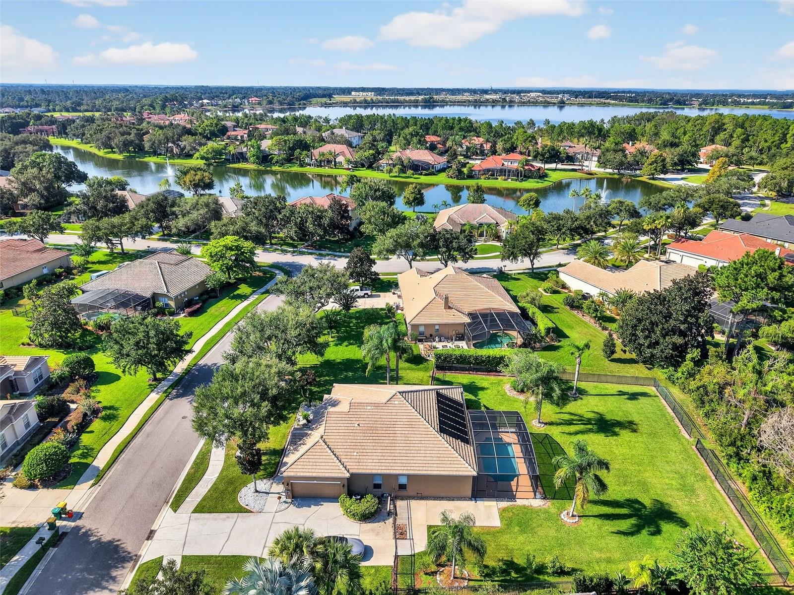 MOUNT DORA LOCH LEVEN PH 04 LT 94 - Residential