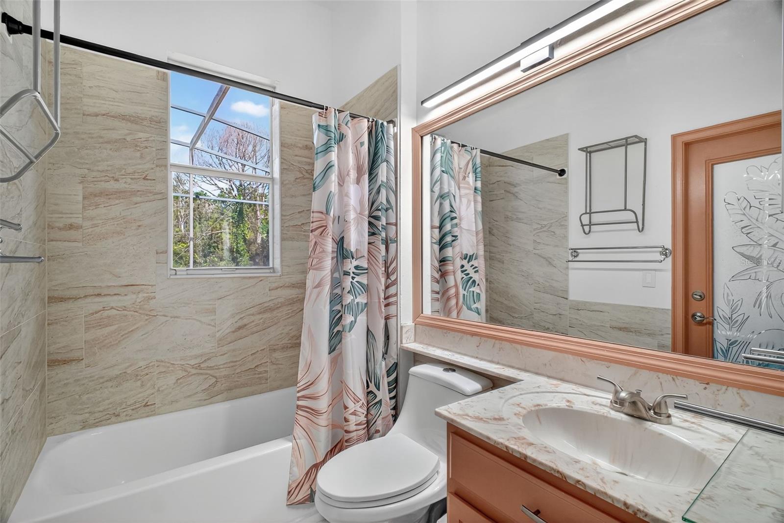 MOUNT DORA LOCH LEVEN PH 04 LT 94 - Residential