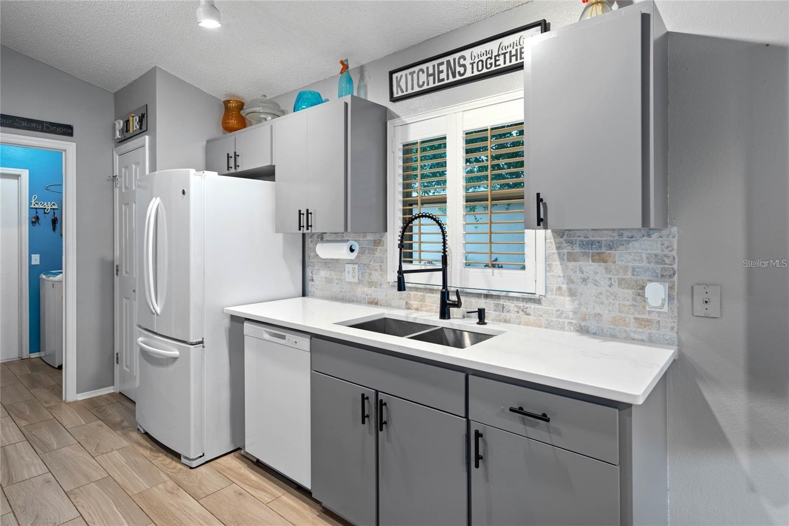 HEATHER GLEN PH 01 - Residential Lease