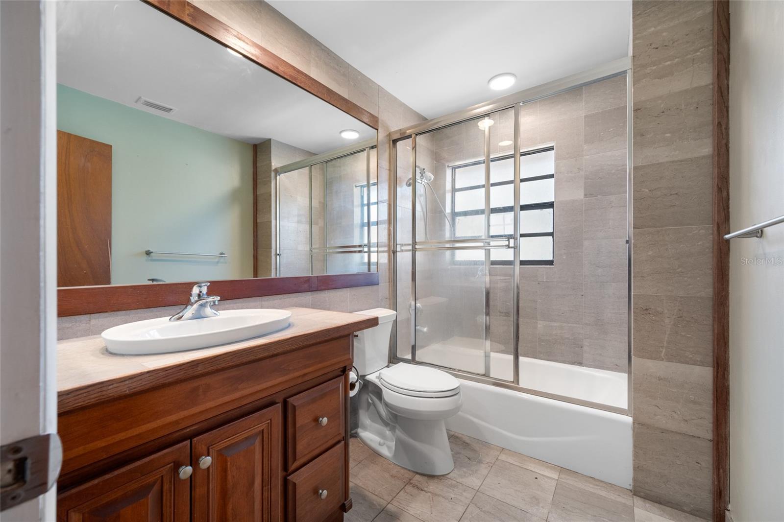 SUNSET HILLS - Residential