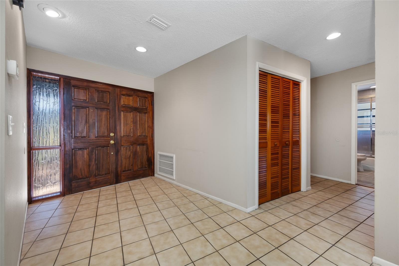 SUNSET HILLS - Residential