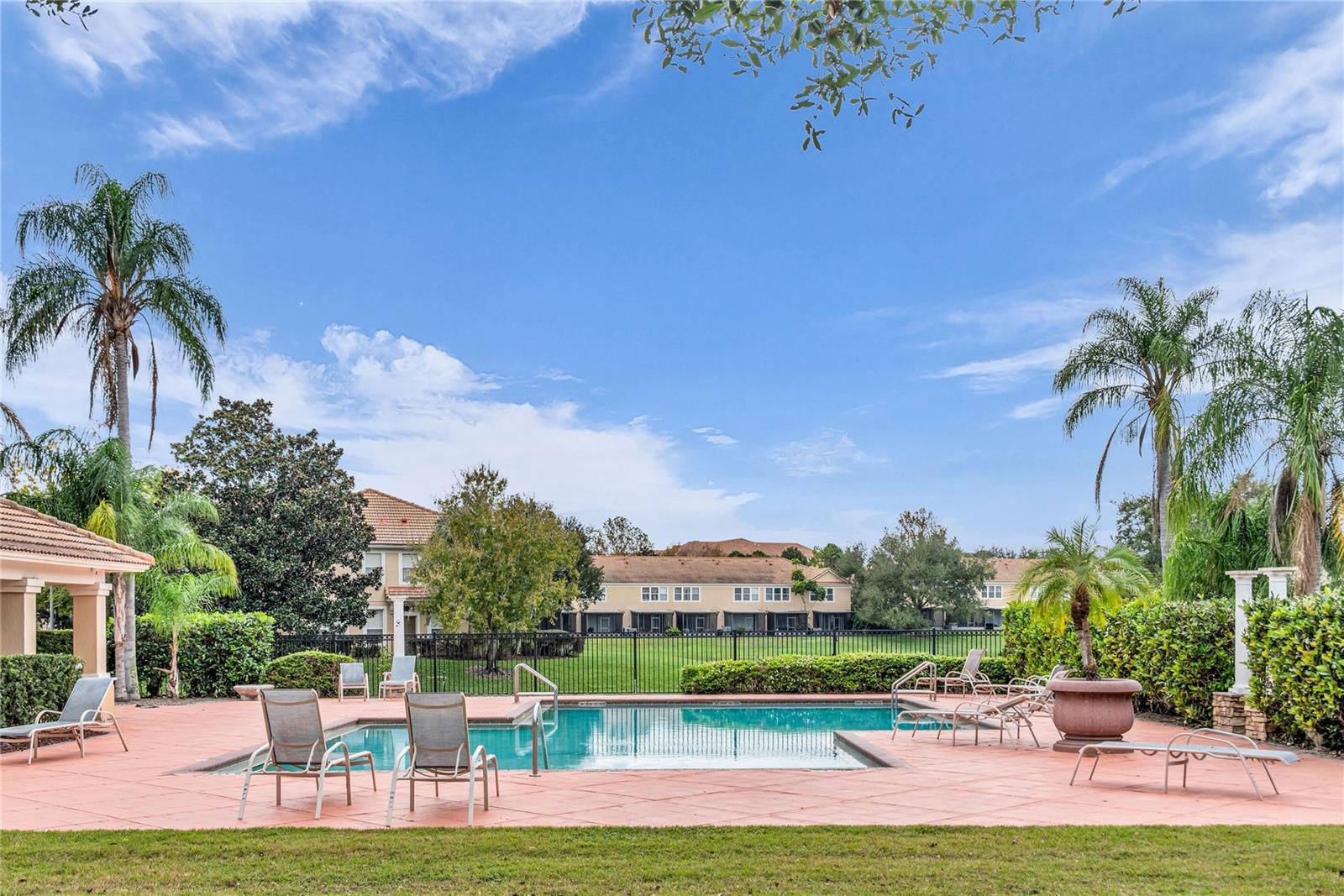 STONEBRIDGE LAKES CONDO - Residential