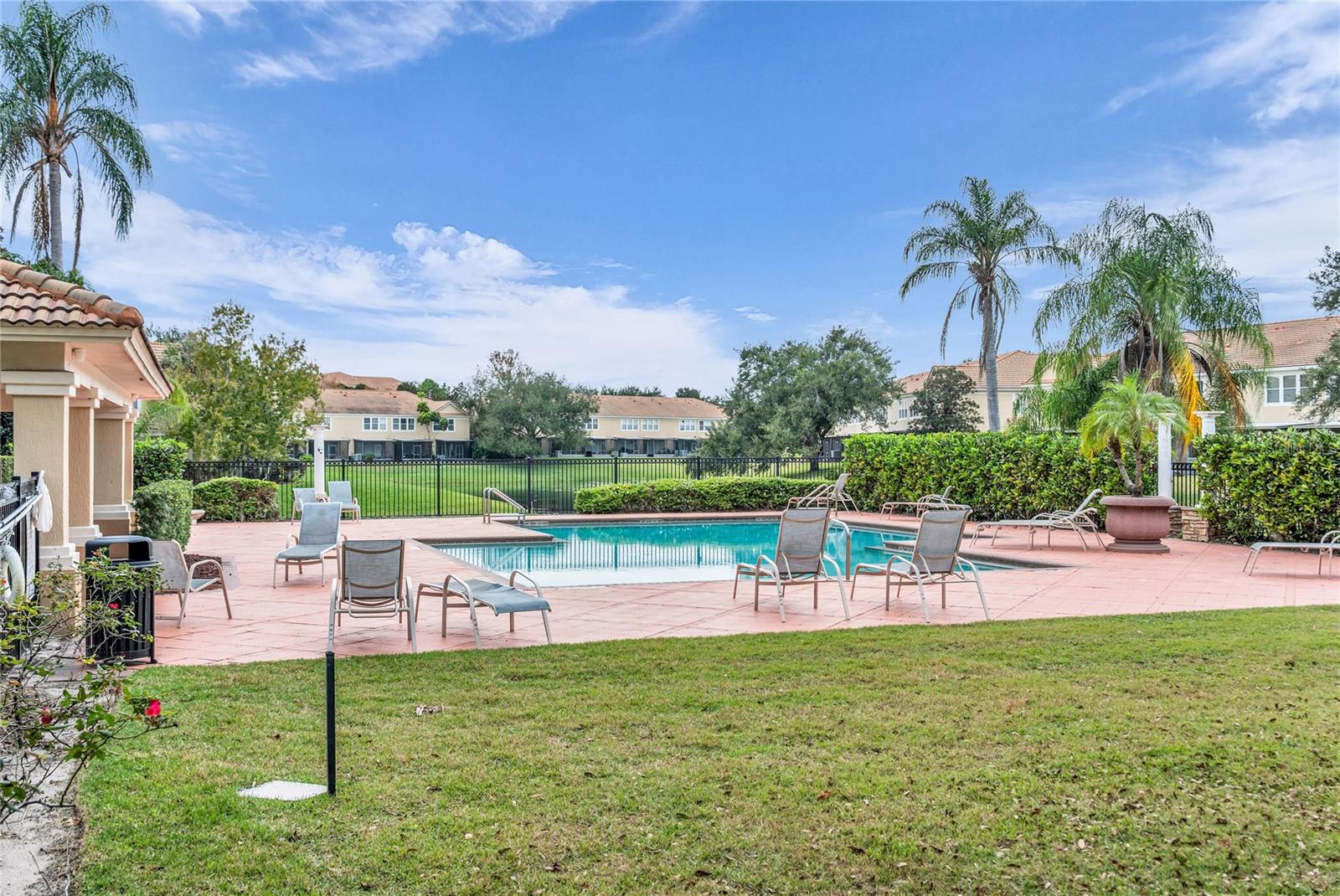 STONEBRIDGE LAKES CONDO - Residential