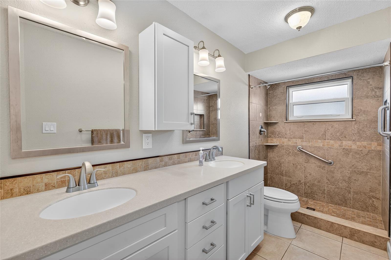 OAKLEAF VILLAGE - Residential