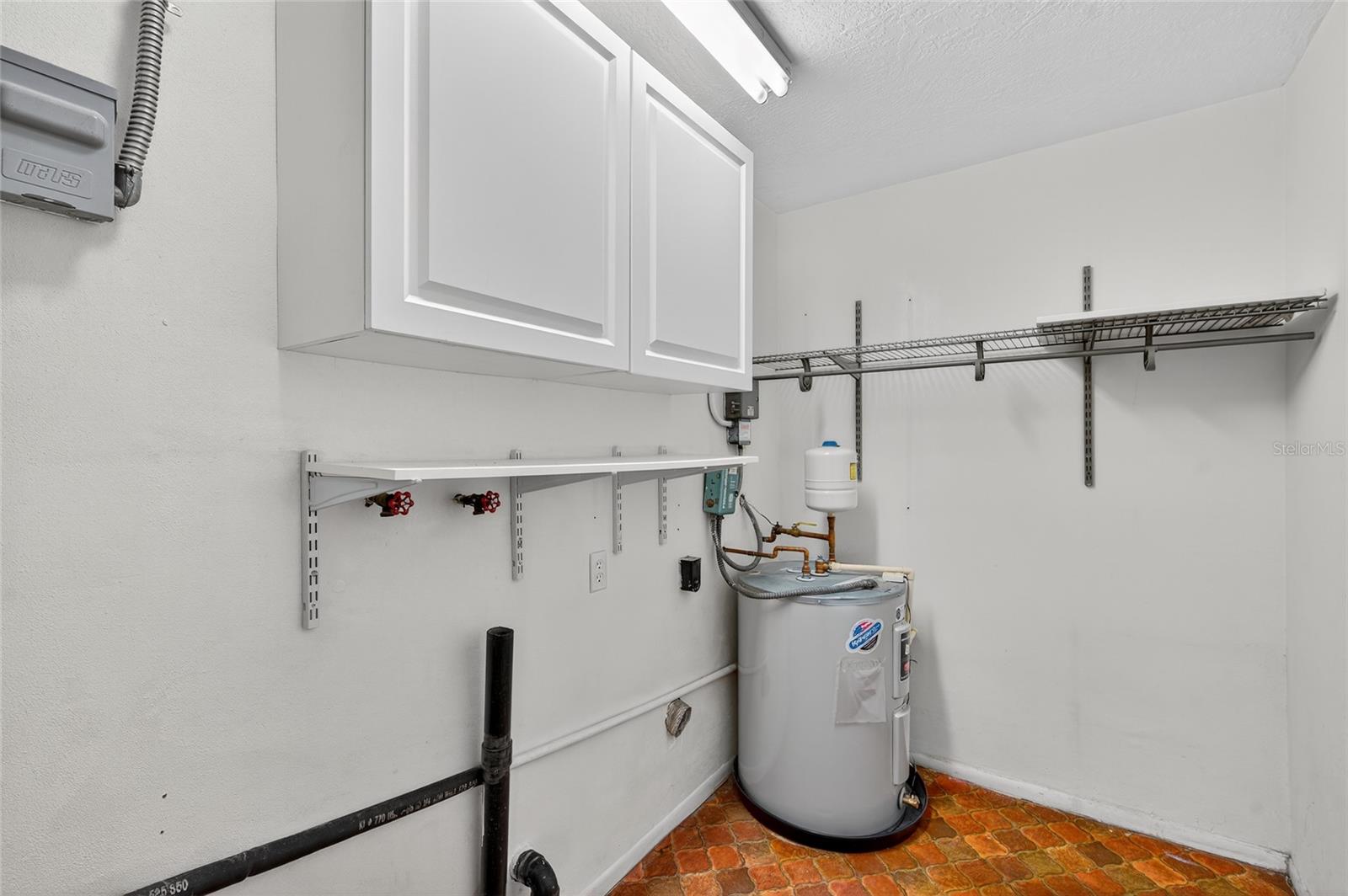 OAKLEAF VILLAGE - Residential