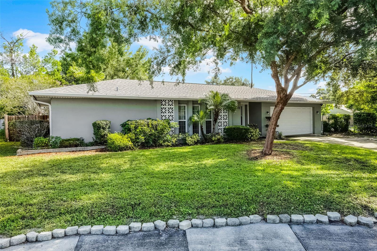 7201 PLEASANT DRIVE