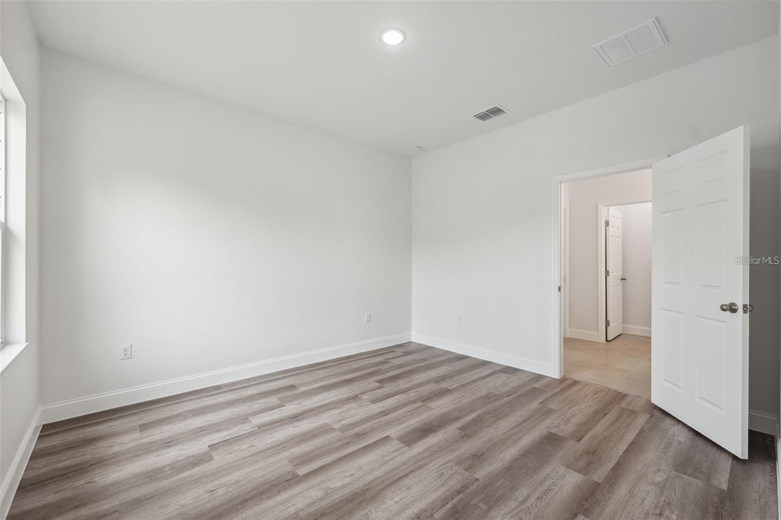 MARION OAKS UN 06 - Residential