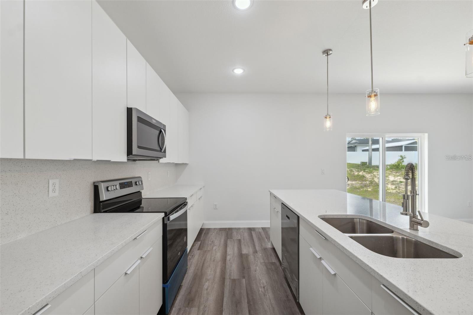 MARION OAKS UN 06 - Residential