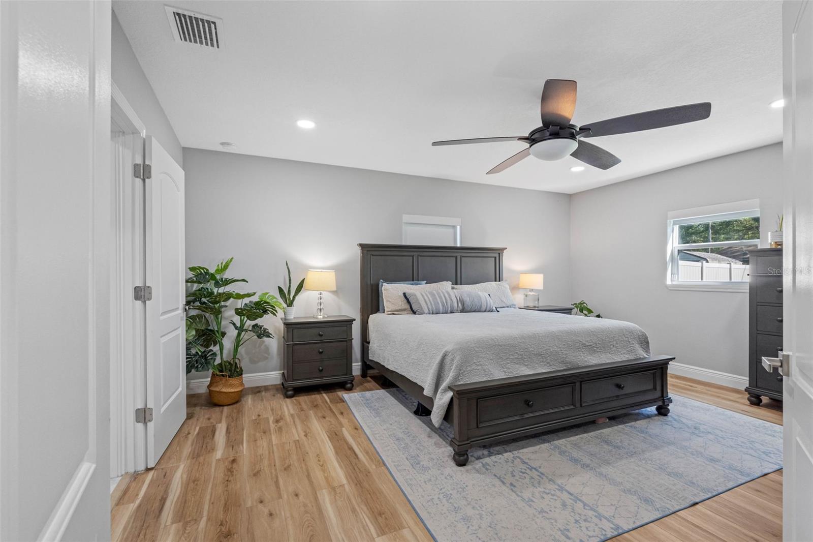 FAIRLAWN ESTATES 1ST ADD - Residential