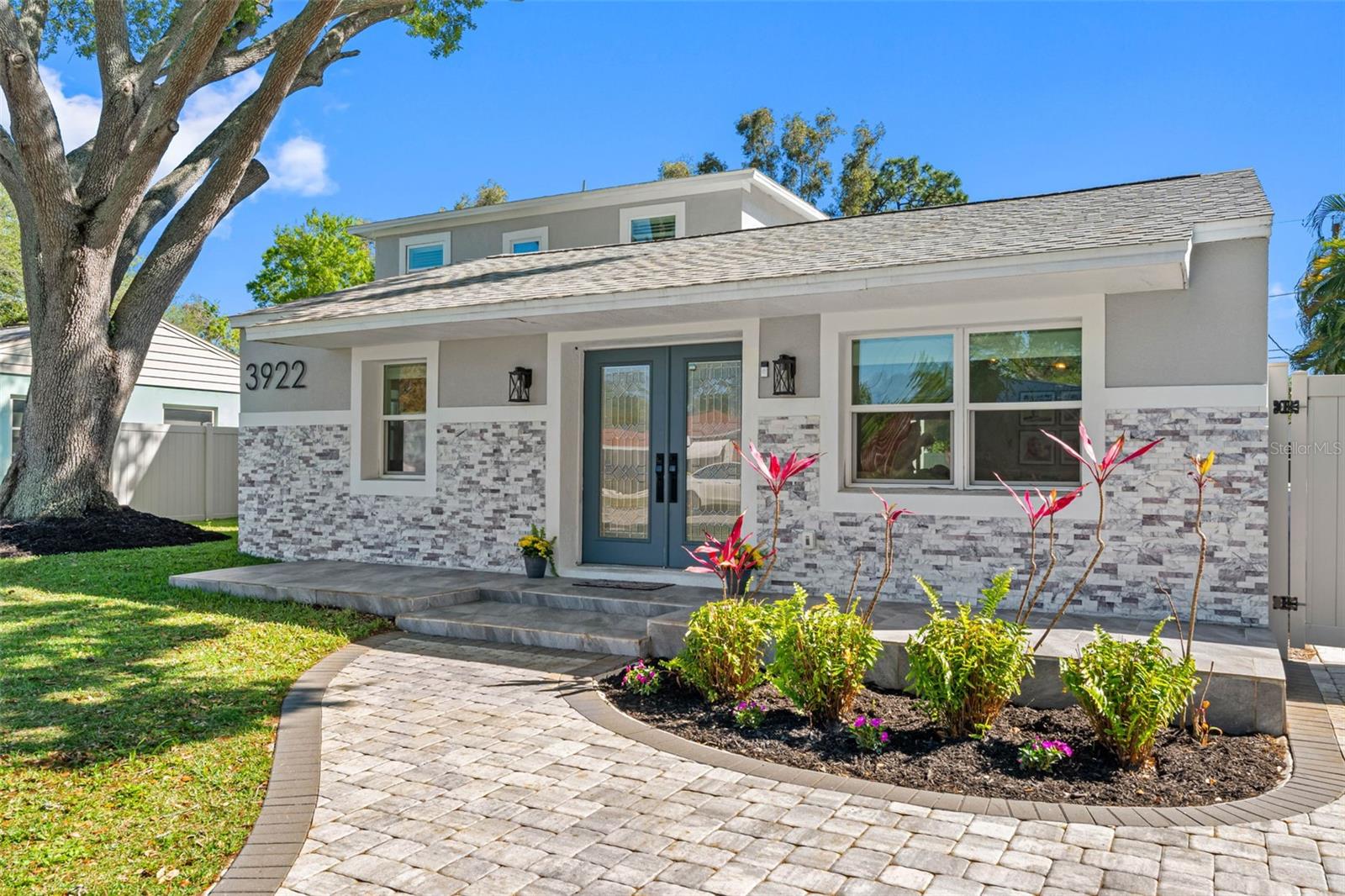 3922 W BAY VIEW AVENUE