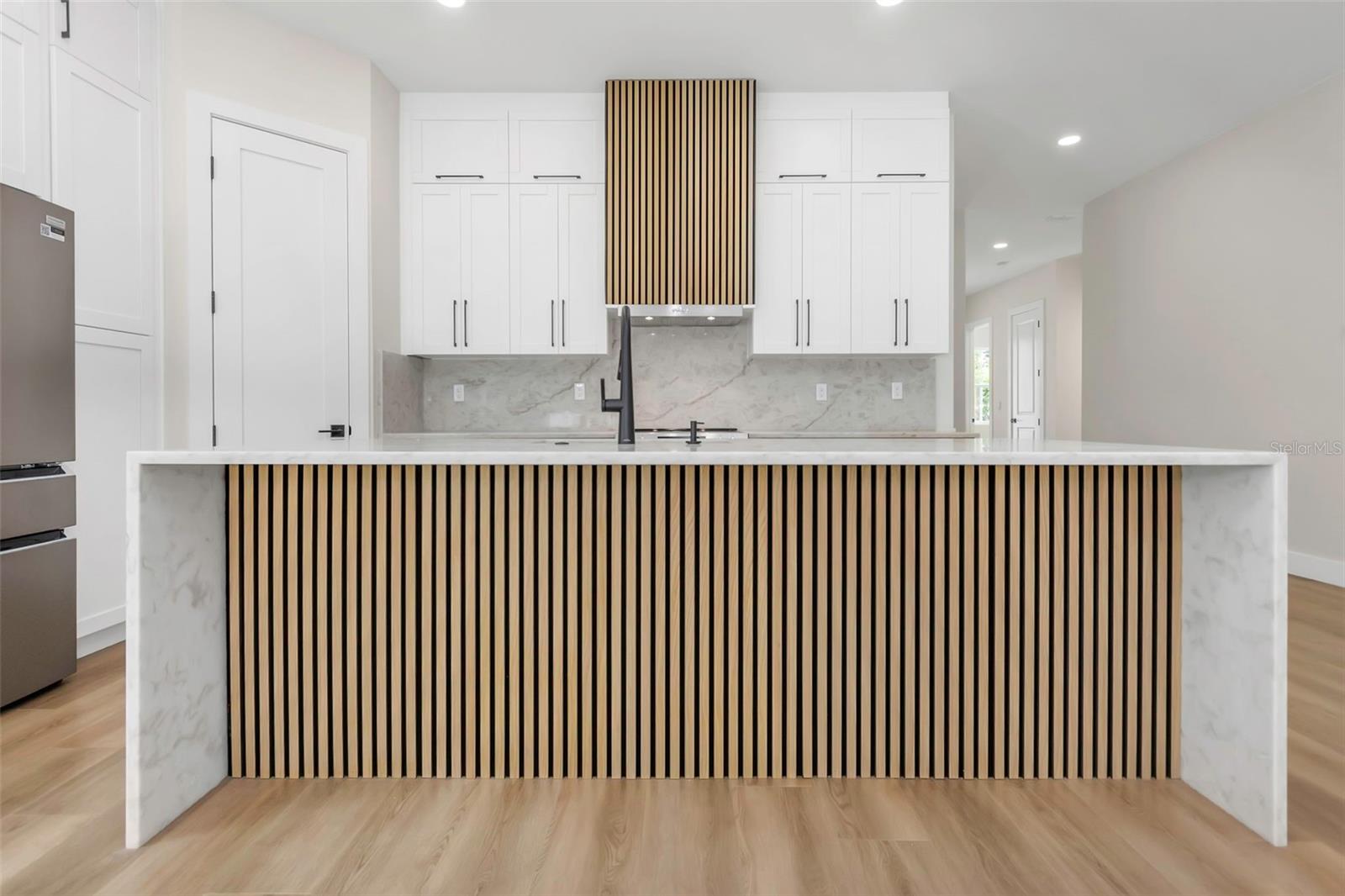 HARBOR VISTA - Residential