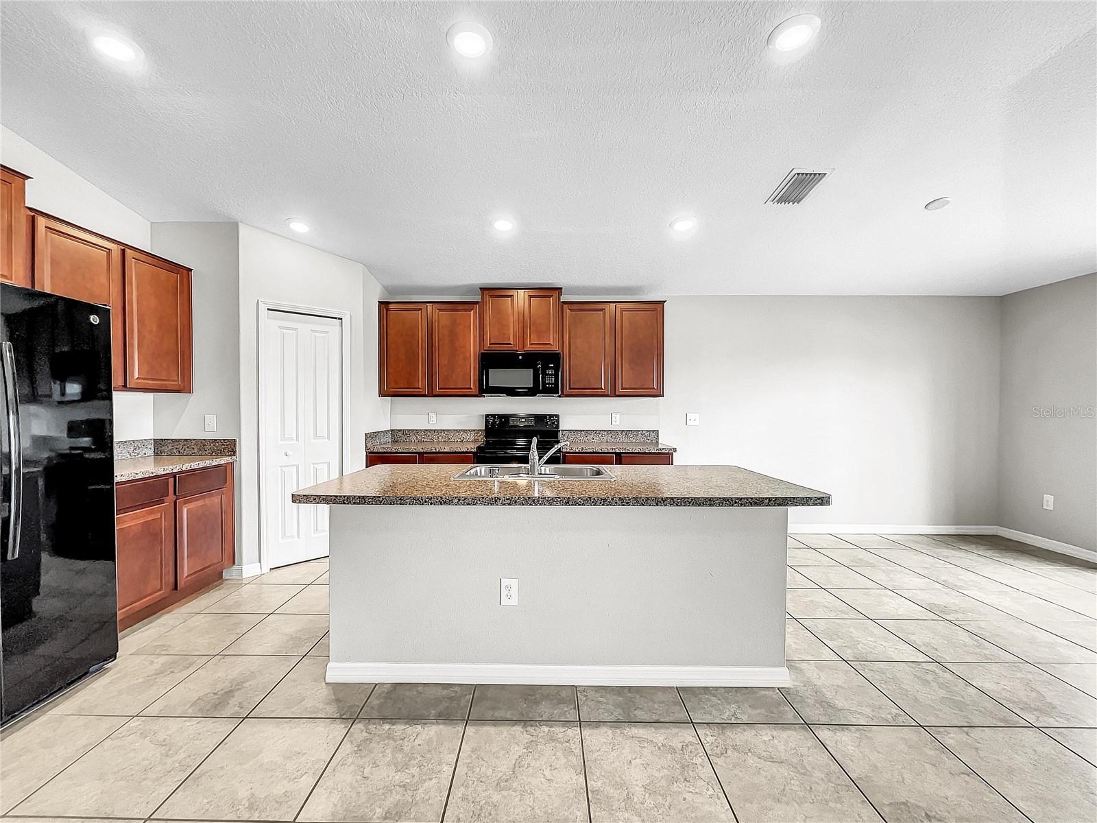 WYNNMERE EAST PH 2 - Residential