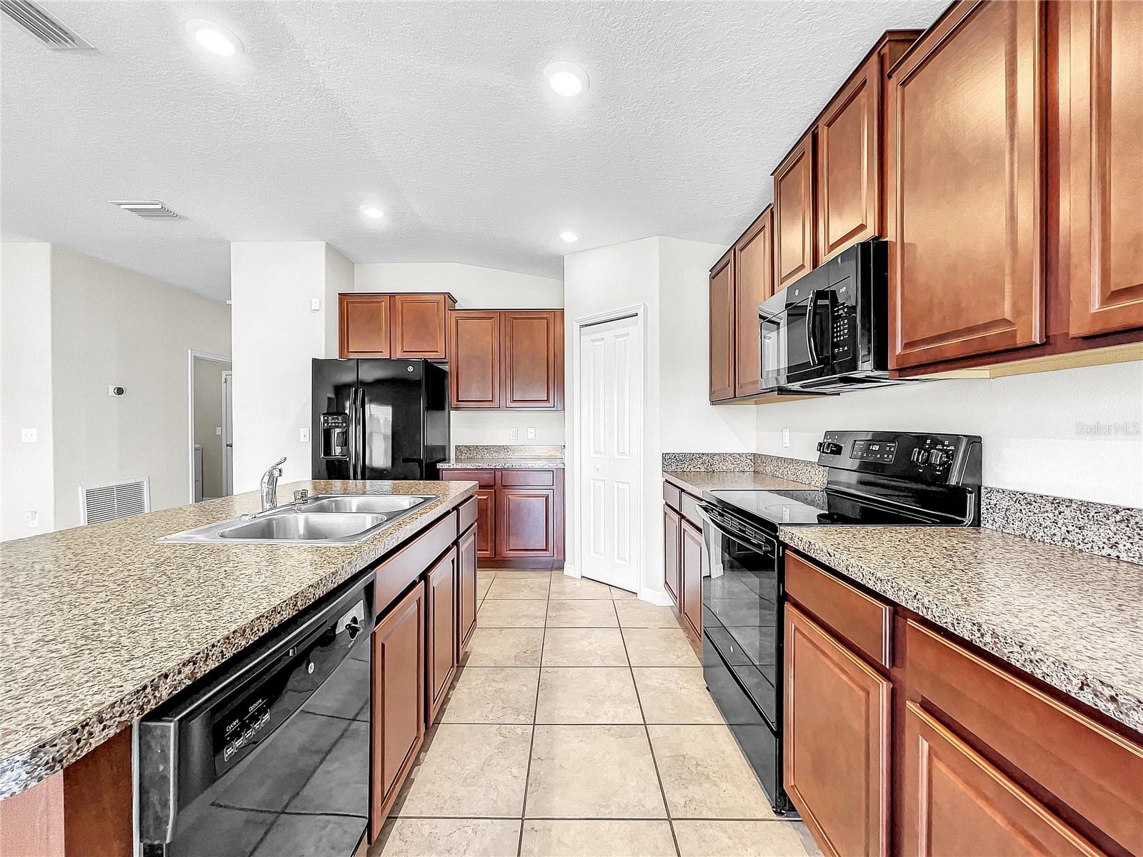 WYNNMERE EAST PH 2 - Residential