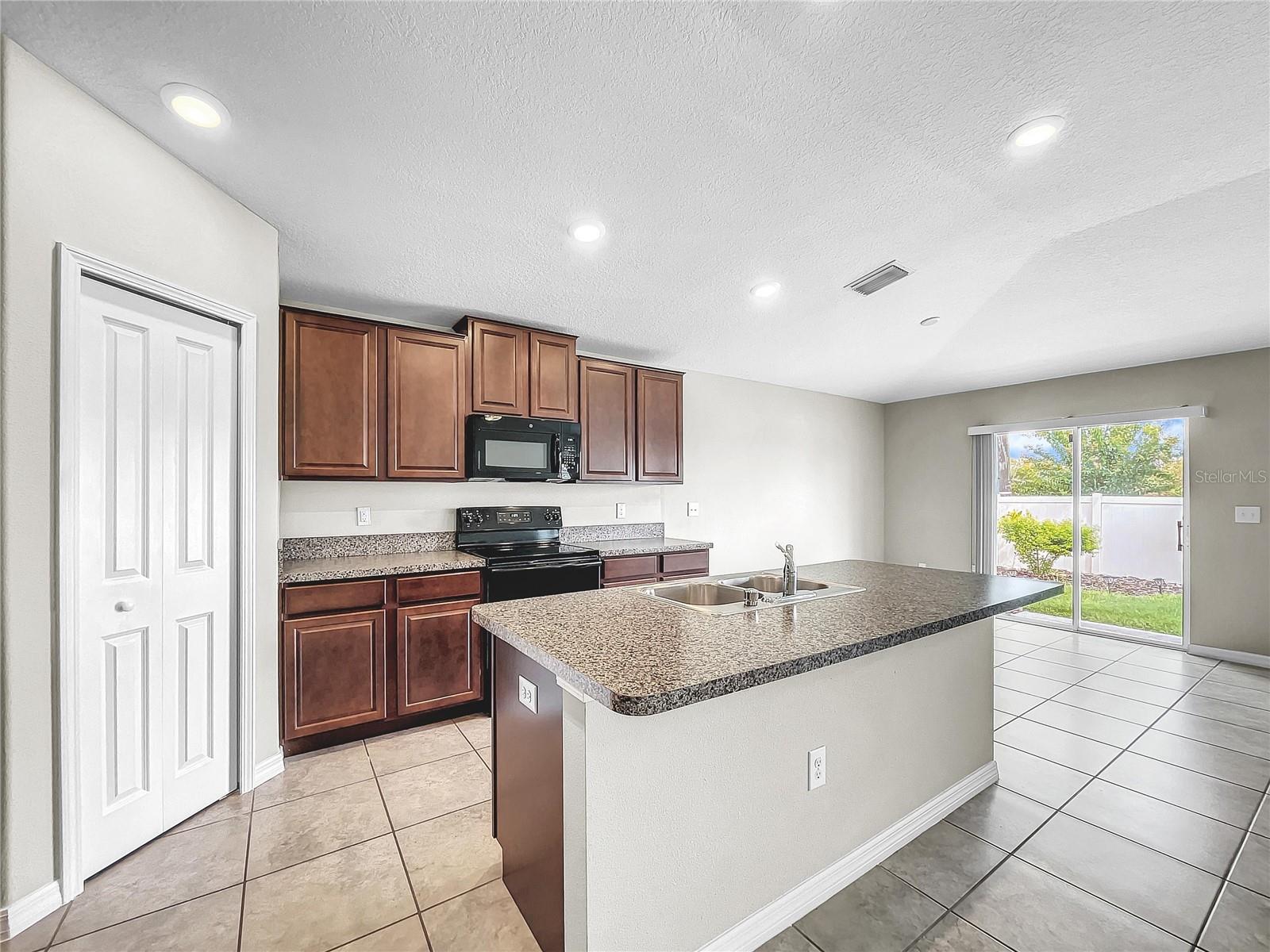 WYNNMERE EAST PH 2 - Residential