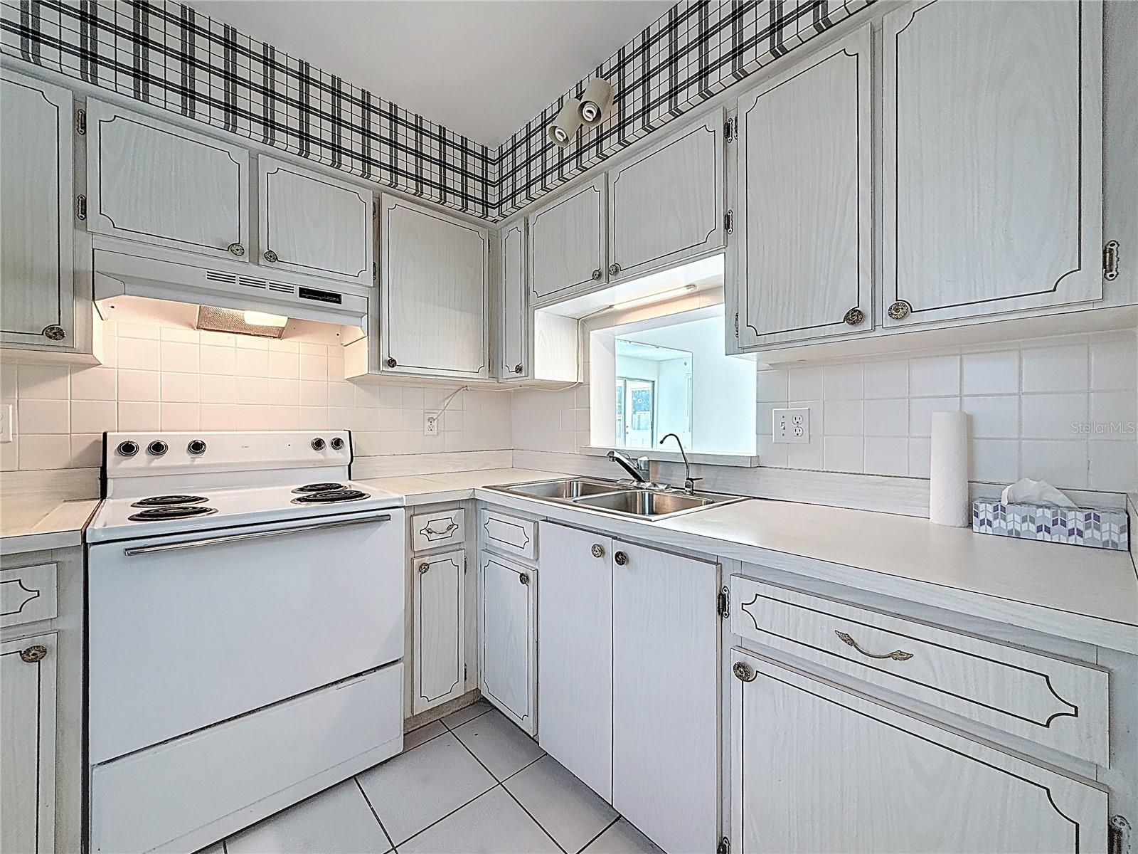 1701 PINEHURST ROAD 19D