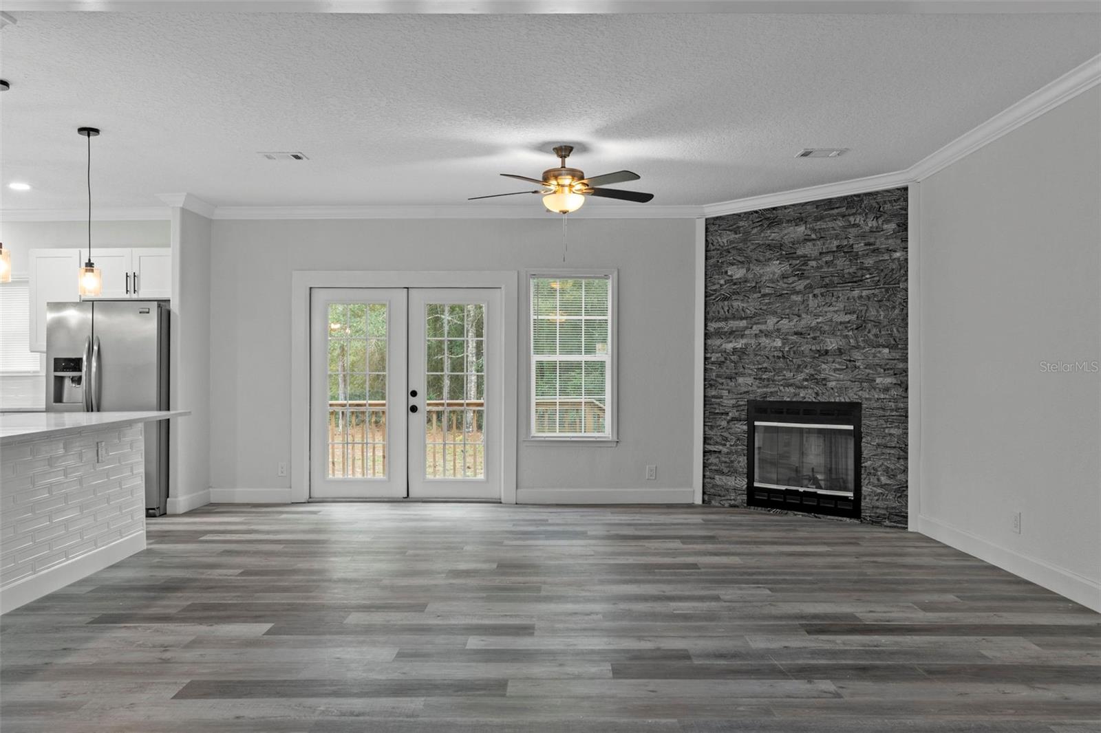 HIGHLAND ACRES - Residential