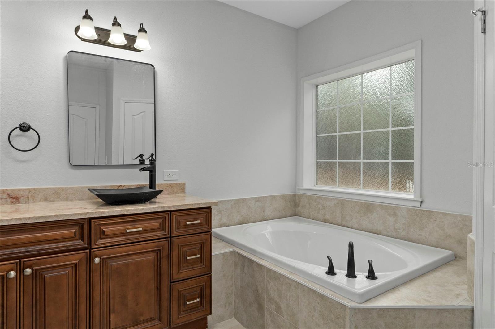 HIGHLAND ACRES - Residential