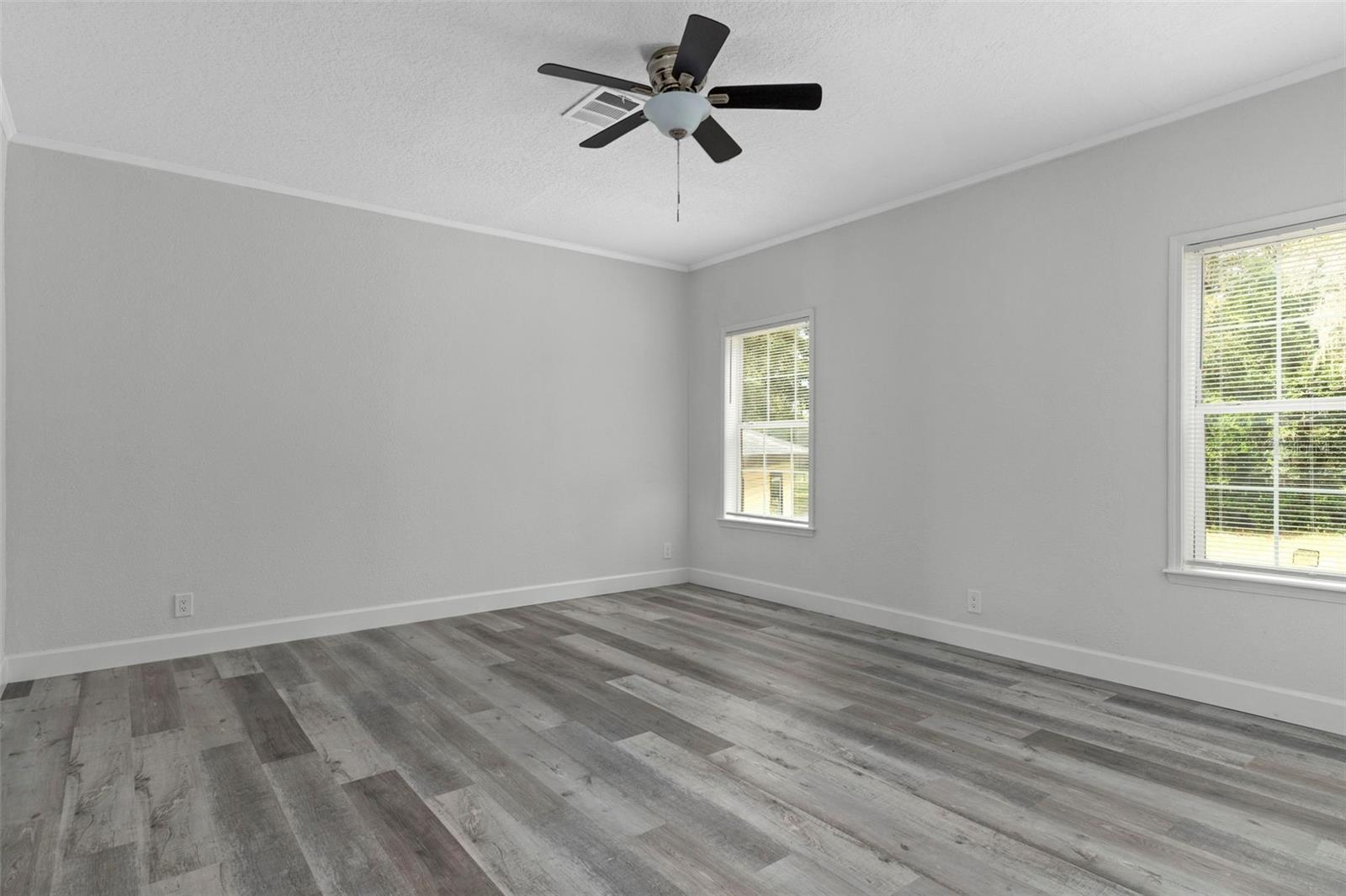 HIGHLAND ACRES - Residential