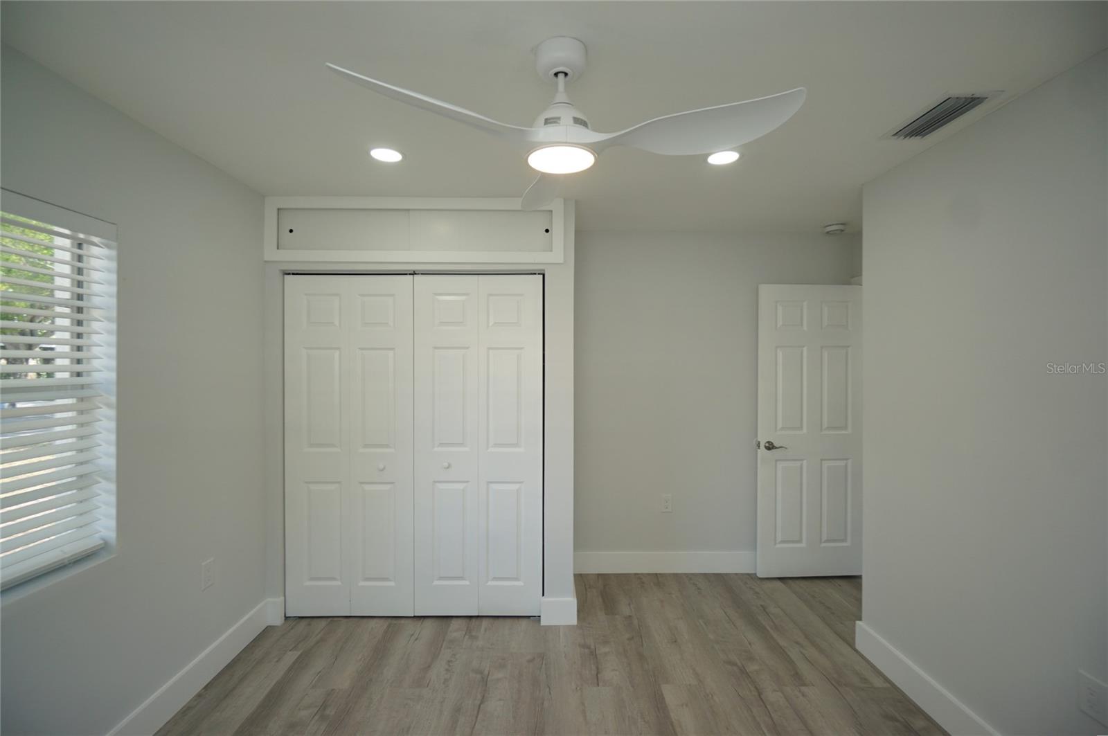 3617 S GARDENIA AVENUE