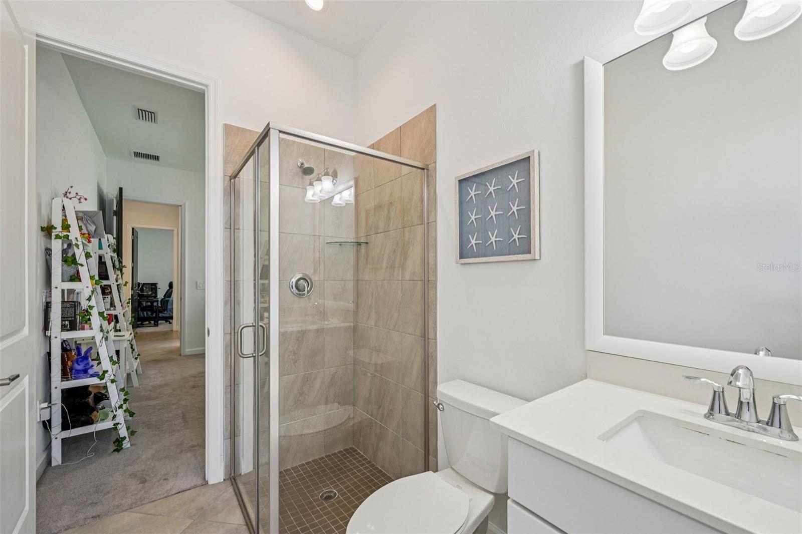 LORRAINE LAKES PH I - Residential