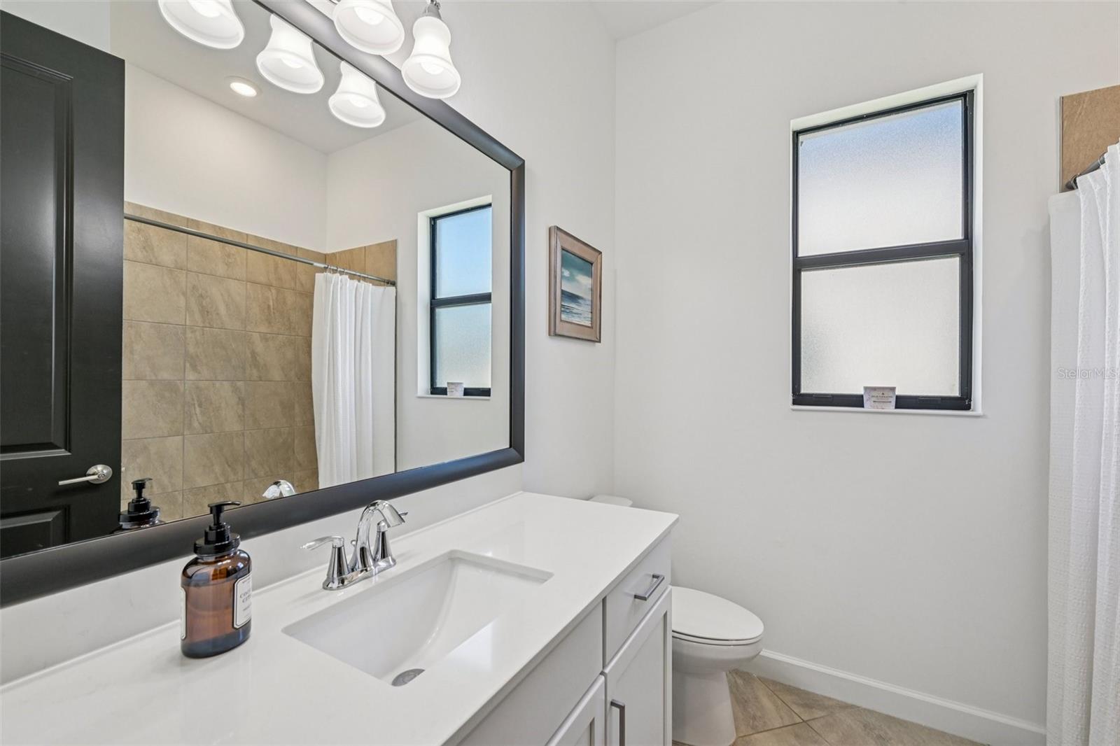 LORRAINE LAKES PH I - Residential