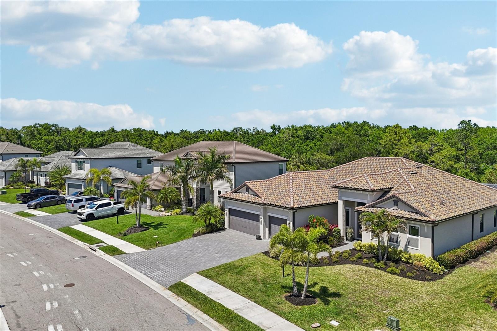 LORRAINE LAKES PH I - Residential