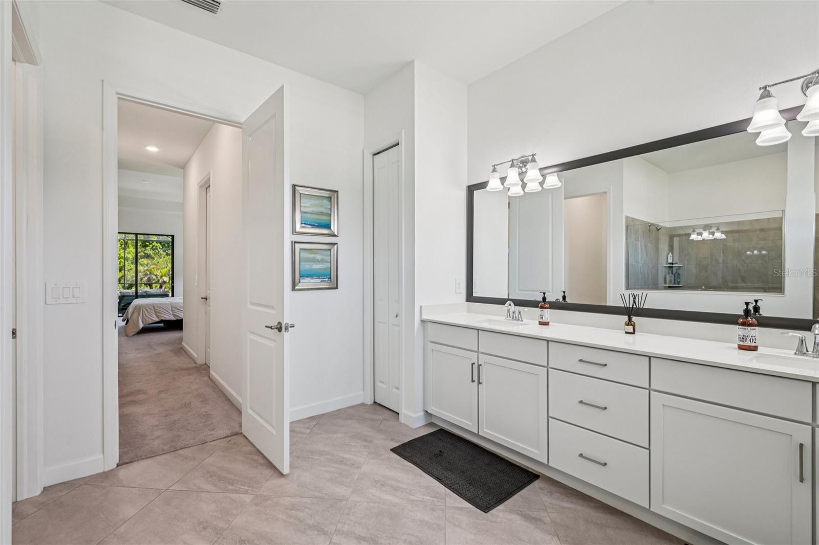 LORRAINE LAKES PH I - Residential